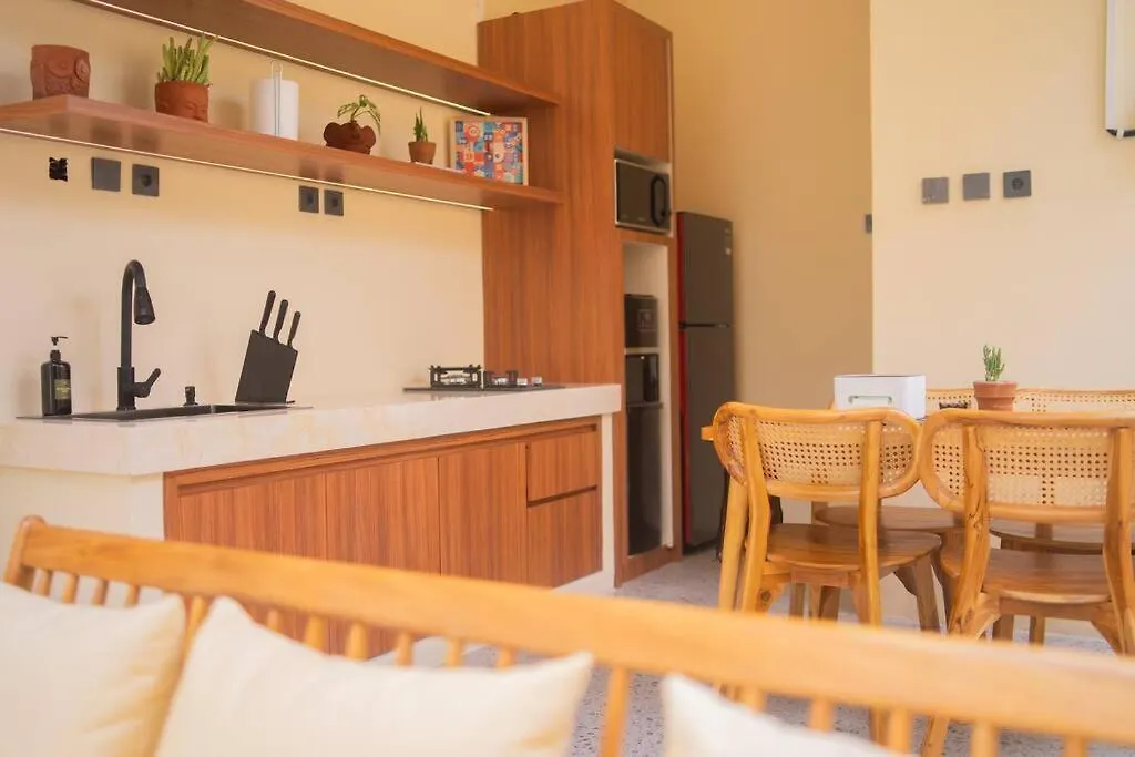 Villa Benih Uluwatu Jimbaran  Jimbaran (Bali)